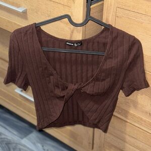 Cropped brown top